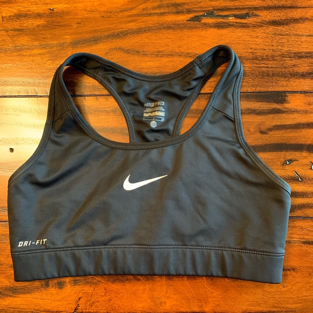 Nike Pro Sports Bra